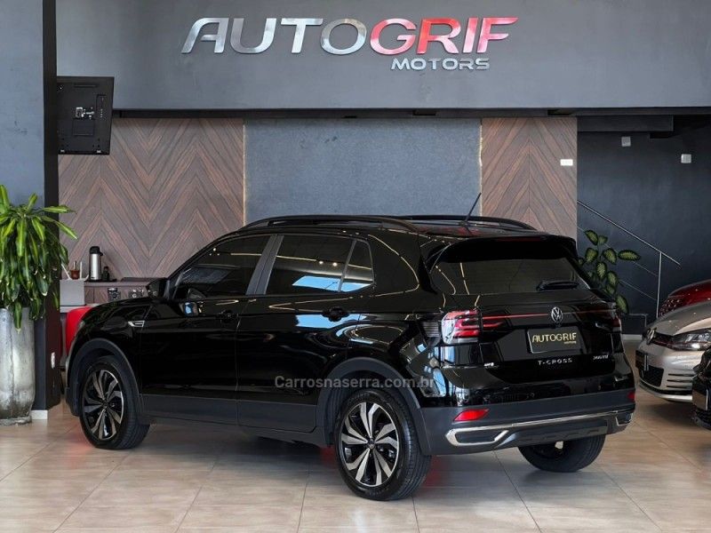 VOLKSWAGEN T-CROSS 1.0 COMFORTLINE TSI 2023/2023 AUTOGRIF MOTORS CAMPO BOM / Carros no Vale VOLKSWAGEN T-CROSS 1.0 COMFORTLINE TSI 2023/2023 AUTOGRIF MOTORS CAMPO BOM / Carros no Vale