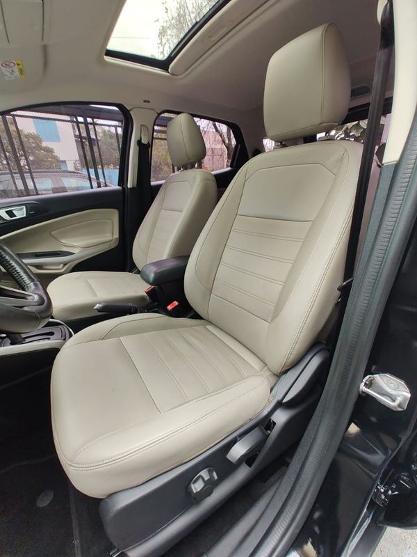Ford EcoSport TITANIUM 2.0 16V 2017/2018 RENNER AUTOMÓVEIS LAJEADO / Carros no Vale Ford EcoSport TITANIUM 2.0 16V 2017/2018 RENNER AUTOMÓVEIS LAJEADO / Carros no Vale