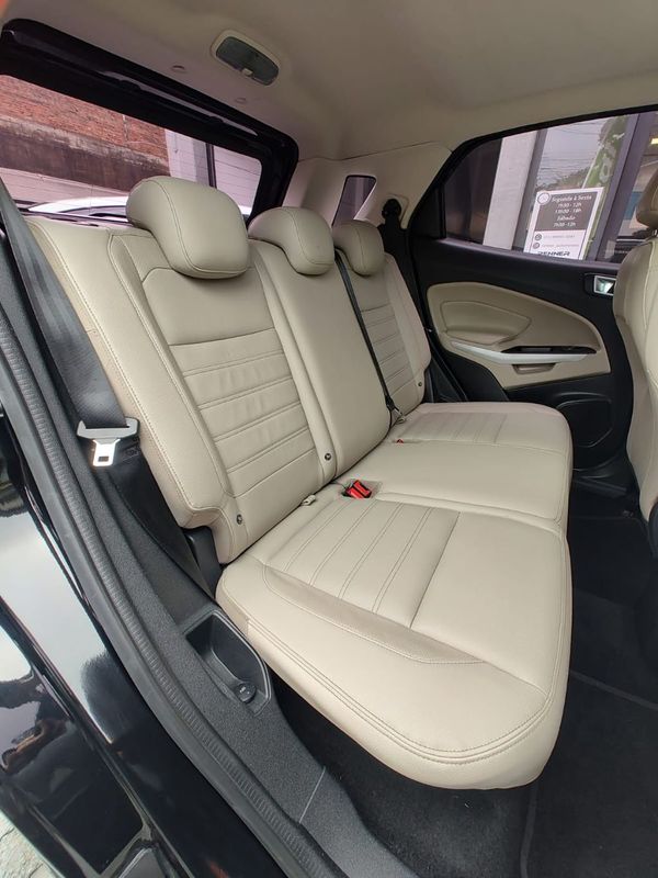 Ford EcoSport TITANIUM 2.0 16V 2017/2018 RENNER AUTOMÓVEIS LAJEADO / Carros no Vale Ford EcoSport TITANIUM 2.0 16V 2017/2018 RENNER AUTOMÓVEIS LAJEADO / Carros no Vale