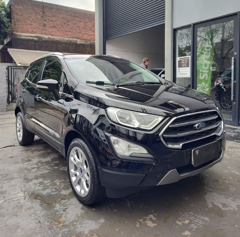 Ford EcoSport TITANIUM 2.0 16V 2017/2018 RENNER AUTOMÓVEIS LAJEADO / Carros no Vale Ford EcoSport TITANIUM 2.0 16V 2017/2018 RENNER AUTOMÓVEIS LAJEADO / Carros no Vale