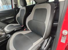 CHEVROLET ONIX HATCH LT 1.0 8V FlexPower Mec. 2015/2016 RENNER AUTOMÓVEIS LAJEADO / Carros no Vale