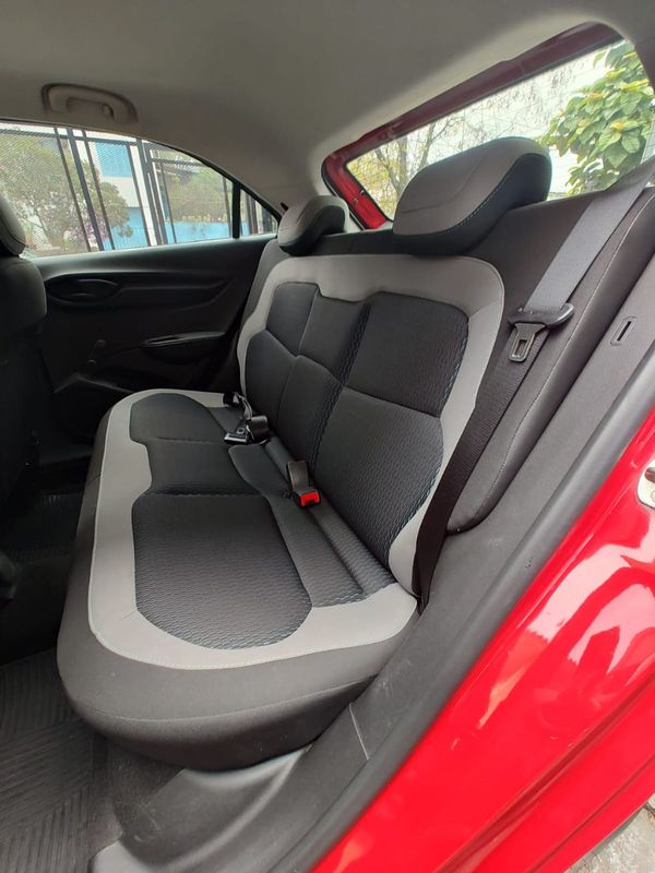 CHEVROLET ONIX HATCH LT 1.0 8V FlexPower Mec. 2015/2016 RENNER AUTOMÓVEIS LAJEADO / Carros no Vale CHEVROLET ONIX HATCH LT 1.0 8V FlexPower Mec. 2015/2016 RENNER AUTOMÓVEIS LAJEADO / Carros no Vale