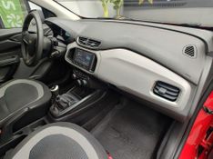 CHEVROLET ONIX HATCH LT 1.0 8V FlexPower Mec. 2015/2016 RENNER AUTOMÓVEIS LAJEADO / Carros no Vale