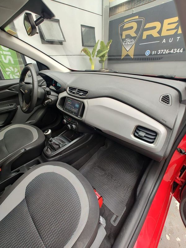CHEVROLET ONIX HATCH LT 1.0 8V FlexPower Mec. 2015/2016 RENNER AUTOMÓVEIS LAJEADO / Carros no Vale CHEVROLET ONIX HATCH LT 1.0 8V FlexPower Mec. 2015/2016 RENNER AUTOMÓVEIS LAJEADO / Carros no Vale