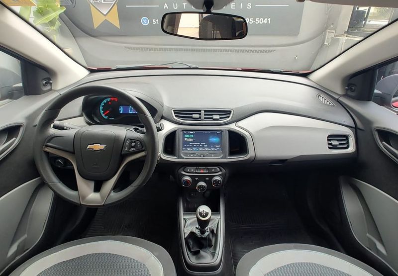 CHEVROLET ONIX HATCH LT 1.0 8V FlexPower Mec. 2015/2016 RENNER AUTOMÓVEIS LAJEADO / Carros no Vale CHEVROLET ONIX HATCH LT 1.0 8V FlexPower Mec. 2015/2016 RENNER AUTOMÓVEIS LAJEADO / Carros no Vale