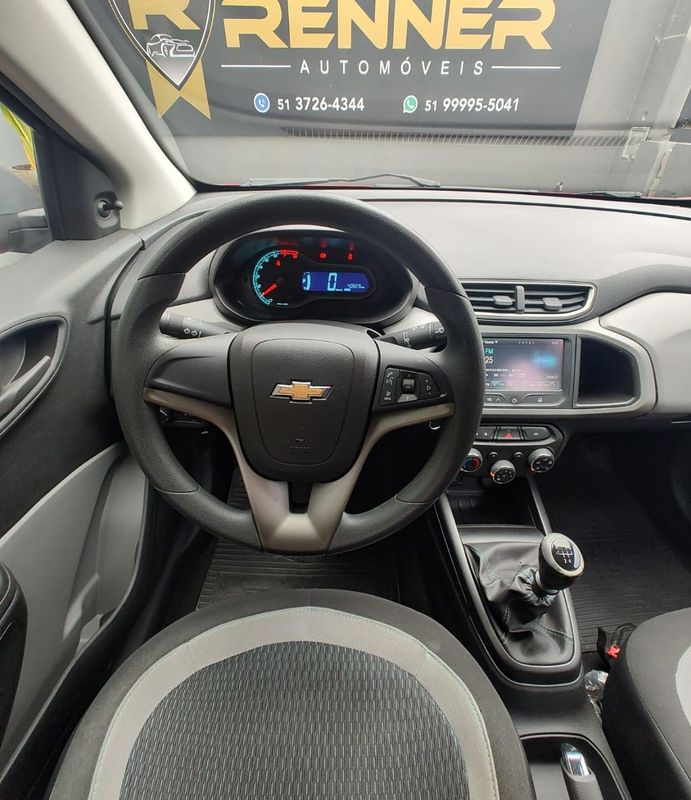 CHEVROLET ONIX HATCH LT 1.0 8V FlexPower Mec. 2015/2016 RENNER AUTOMÓVEIS LAJEADO / Carros no Vale CHEVROLET ONIX HATCH LT 1.0 8V FlexPower Mec. 2015/2016 RENNER AUTOMÓVEIS LAJEADO / Carros no Vale