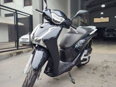 Honda Motos SH 150i/DLX 2018/2018 RENNER AUTOMÓVEIS LAJEADO / Carros no Vale