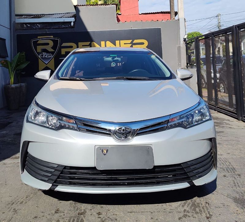 Toyota Corolla GLi 1.8 16V 2018/2018 RENNER AUTOMÓVEIS LAJEADO / Carros no Vale Toyota Corolla GLi 1.8 16V 2018/2018 RENNER AUTOMÓVEIS LAJEADO / Carros no Vale