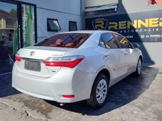 Toyota Corolla GLi 1.8 16V 2018/2018 RENNER AUTOMÓVEIS LAJEADO / Carros no Vale