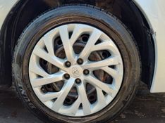 Toyota Corolla GLi 1.8 16V 2018/2018 RENNER AUTOMÓVEIS LAJEADO / Carros no Vale