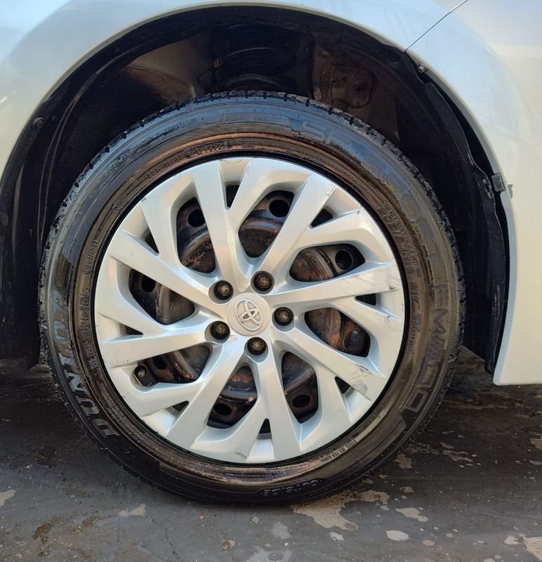 Toyota Corolla GLi 1.8 16V 2018/2018 RENNER AUTOMÓVEIS LAJEADO / Carros no Vale Toyota Corolla GLi 1.8 16V 2018/2018 RENNER AUTOMÓVEIS LAJEADO / Carros no Vale