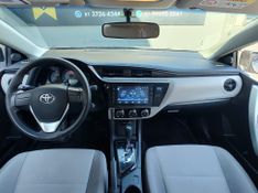 Toyota Corolla GLi 1.8 16V 2018/2018 RENNER AUTOMÓVEIS LAJEADO / Carros no Vale