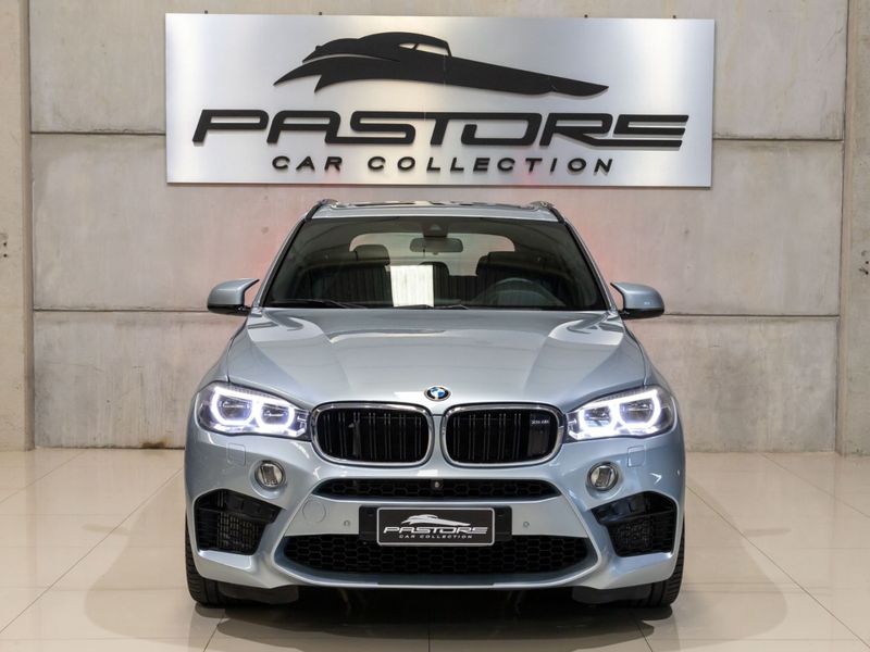 BMW X5 4.4 V8 TURBO M 2017/2018 PASTORE CAR COLLECTION BENTO GONÇALVES / Carros no Vale BMW X5 4.4 V8 TURBO M 2017/2018 PASTORE CAR COLLECTION BENTO GONÇALVES / Carros no Vale