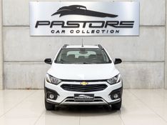 CHEVROLET ONIX 1.4 MPFI ACTIV 8V 2018/2019 PASTORE CAR COLLECTION BENTO GONÇALVES / Carros no Vale