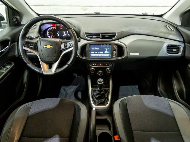 CHEVROLET ONIX 1.4 MPFI ACTIV 8V 2018/2019 PASTORE CAR COLLECTION BENTO GONÇALVES / Carros no Vale CHEVROLET ONIX 1.4 MPFI ACTIV 8V 2018/2019 PASTORE CAR COLLECTION BENTO GONÇALVES / Carros no Vale
