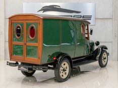 FORD A 4 CILINDROS BIGODE PARTIDA NO PÉ CAPOTA DE LONA 1929/1929 PASTORE CAR COLLECTION BENTO GONÇALVES / Carros no Vale