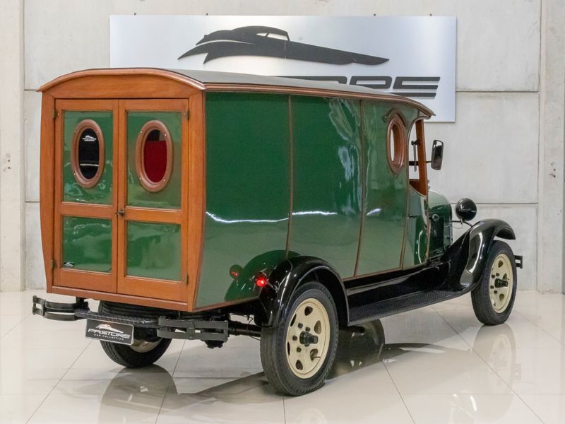 FORD A 4 CILINDROS BIGODE PARTIDA NO PÉ CAPOTA DE LONA 1929/1929 PASTORE CAR COLLECTION BENTO GONÇALVES / Carros no Vale