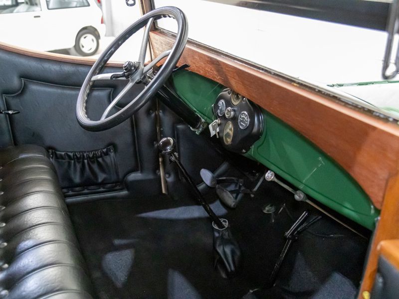 FORD A 4 CILINDROS BIGODE PARTIDA NO PÉ CAPOTA DE LONA 1929/1929 PASTORE CAR COLLECTION BENTO GONÇALVES / Carros no Vale