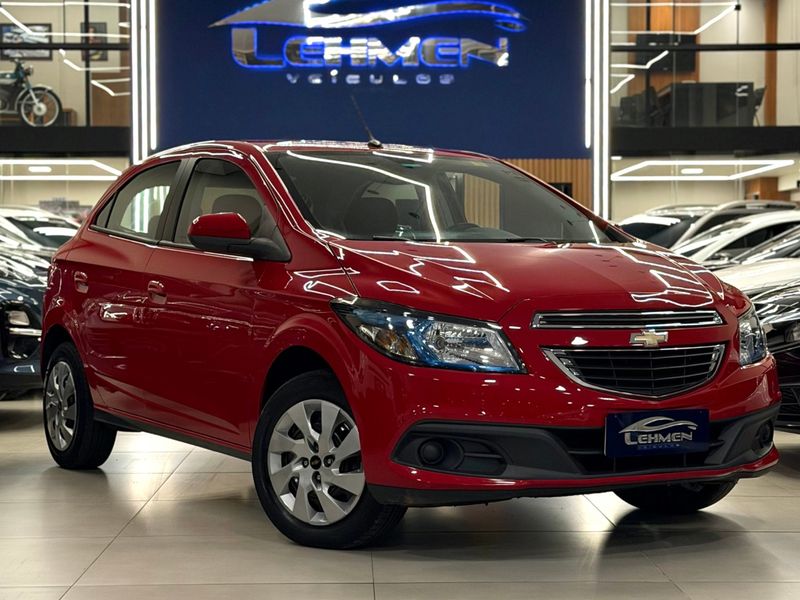 CHEVROLET ONIX 1.4 MPFI LT 8V 2013/2014 LEHMEN VEÍCULOS VENÂNCIO AIRES / Carros no Vale
