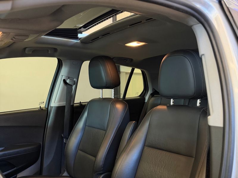 CHEVROLET TRACKER 1.4 16V TURBO PREMIER 2018/2018 LEHMEN VEÍCULOS VENÂNCIO AIRES / Carros no Vale