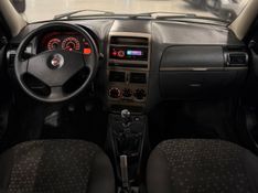 FIAT PALIO 1.4 MPI ATTRACTIVE 8V 2011/2011 LEHMEN VEÍCULOS VENÂNCIO AIRES / Carros no Vale