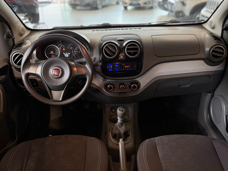 FIAT PALIO 1.4 MPI ATTRACTIVE 8V 2014/2015 LEHMEN VEÍCULOS VENÂNCIO AIRES / Carros no Vale