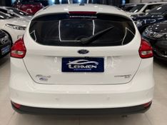 FORD FOCUS 2.0 TITANIUM 16V POWERSHIFT 2015/2016 LEHMEN VEÍCULOS VENÂNCIO AIRES / Carros no Vale