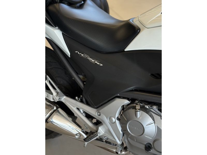 HONDA NC 700X ABS 2014/2014 LEHMEN VEÍCULOS VENÂNCIO AIRES / Carros no Vale