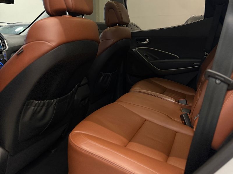 HYUNDAI GRAND SANTA FÉ 3.3 MPFI V6 4WD 2013/2014 LEHMEN VEÍCULOS VENÂNCIO AIRES / Carros no Vale