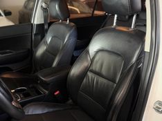 KIA SPORTAGE 2.0 LX 4X2 16V 2016/2017 LEHMEN VEÍCULOS VENÂNCIO AIRES / Carros no Vale
