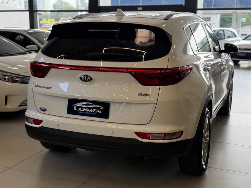 KIA SPORTAGE 2.0 LX 4X2 16V 2016/2017 LEHMEN VEÍCULOS VENÂNCIO AIRES / Carros no Vale