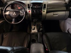 MITSUBISHI PAJERO DAKAR 3.2 4X4 16V TURBO INTERCOOLER 2013/2014 LEHMEN VEÍCULOS VENÂNCIO AIRES / Carros no Vale