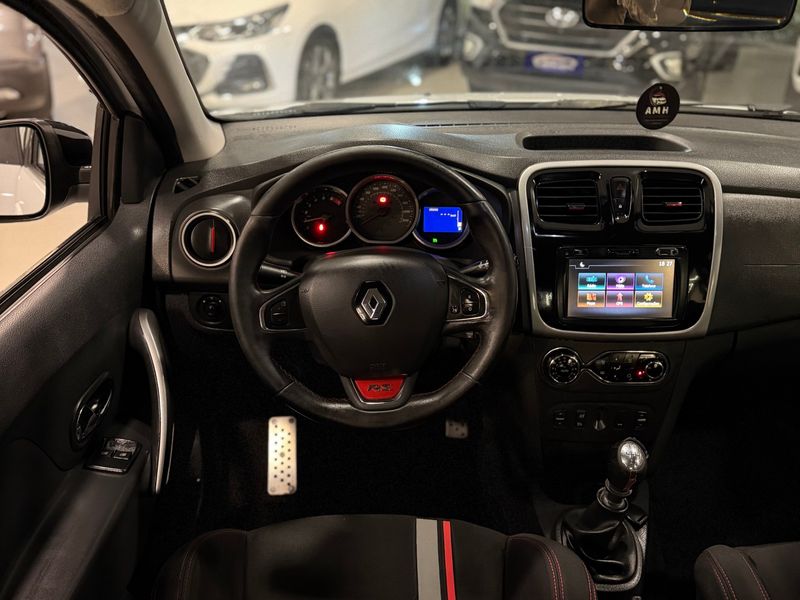 RENAULT SANDERO 2.0 RS 16V 2015/2016 LEHMEN VEÍCULOS VENÂNCIO AIRES / Carros no Vale