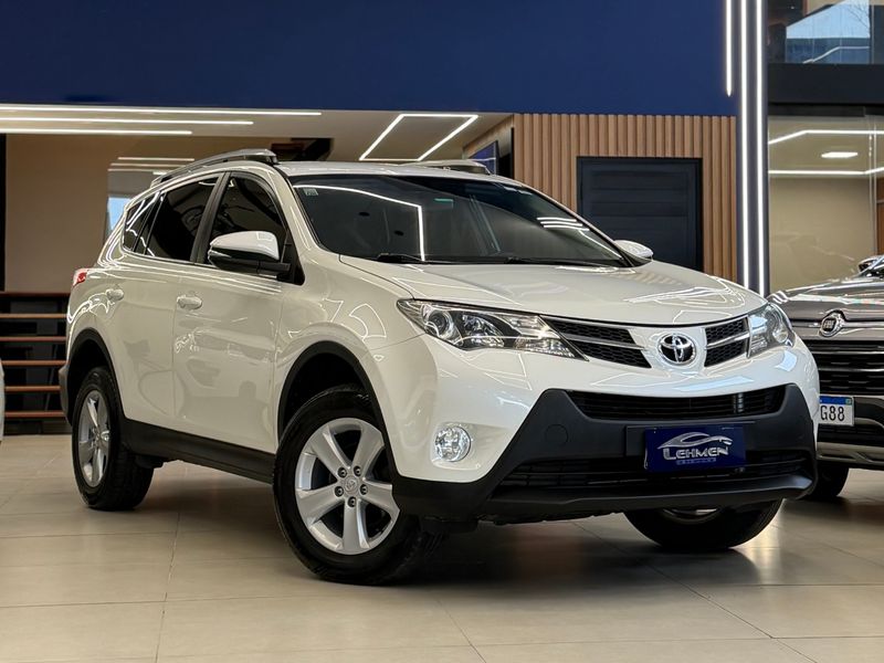TOYOTA RAV4 2.0 4X2 16V 2013/2013 LEHMEN VEÍCULOS VENÂNCIO AIRES / Carros no Vale