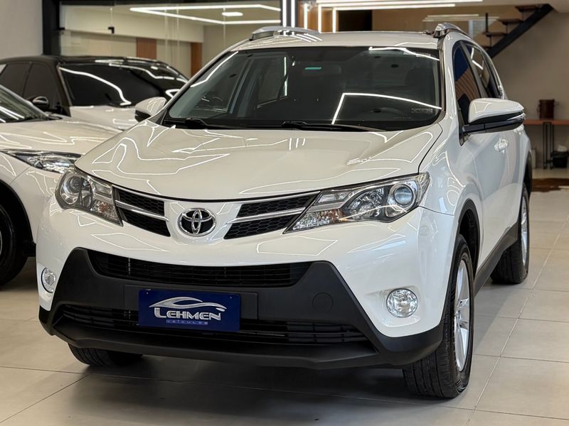 TOYOTA RAV4 2.0 4X2 16V 2013/2013 LEHMEN VEÍCULOS VENÂNCIO AIRES / Carros no Vale