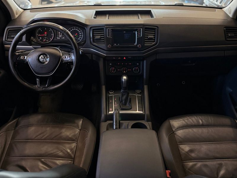 VOLKSWAGEN AMAROK 2.0 COMFORTLINE 4X4 CD 16V TURBO INTERCOOLER 2019/2019 LEHMEN VEÍCULOS VENÂNCIO AIRES / Carros no Vale