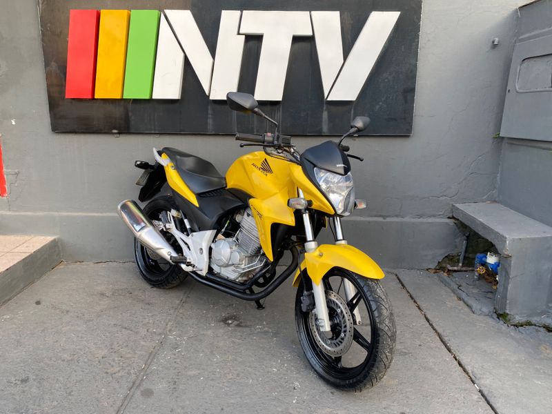 Honda Motos Cb 300r 2013/2013 NECO TOLATI VEÍCULOS VENÂNCIO AIRES / Carros no Vale