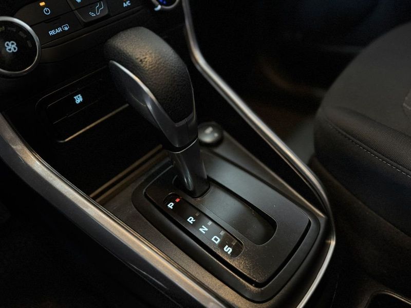 Ford ECOSPORT SE 1.5 AT6 2019 SÓ MOTOS E AUTOMÓVEIS SANTA CRUZ DO SUL / Carros no Vale