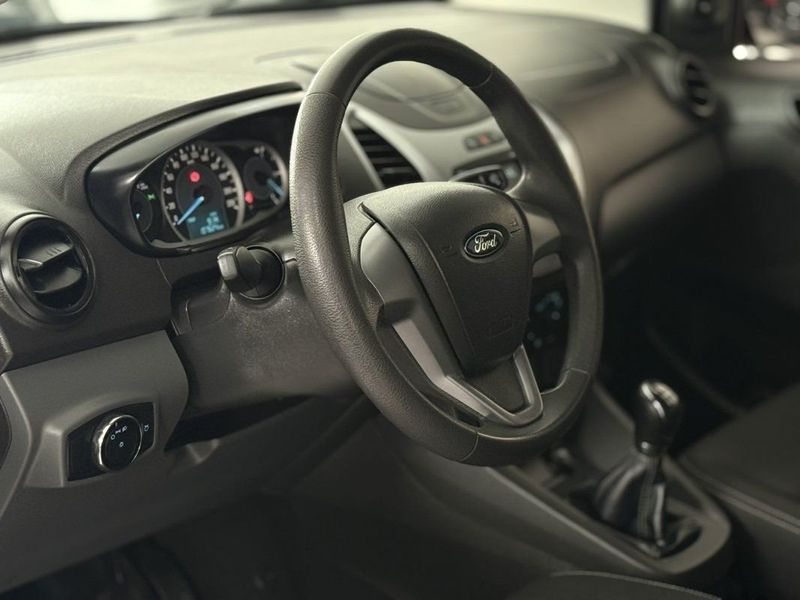 Ford KA HATCH SE 1.0 2018 SÓ MOTOS E AUTOMÓVEIS SANTA CRUZ DO SUL / Carros no Vale Ford KA HATCH SE 1.0 2018 SÓ MOTOS E AUTOMÓVEIS SANTA CRUZ DO SUL / Carros no Vale