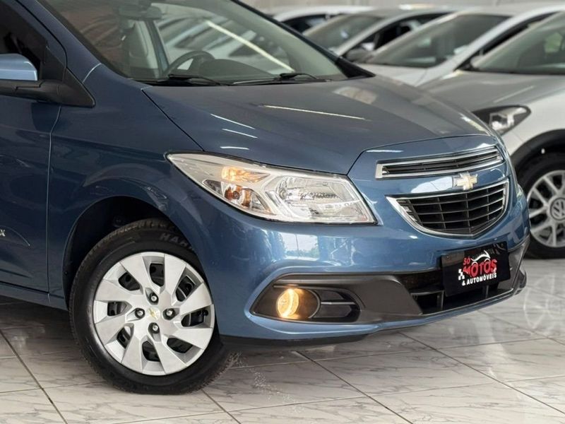 CHEVROLET ONIX HATCH LT 1.0 2014 SÓ MOTOS E AUTOMÓVEIS SANTA CRUZ DO SUL / Carros no Vale CHEVROLET ONIX HATCH LT 1.0 2014 SÓ MOTOS E AUTOMÓVEIS SANTA CRUZ DO SUL / Carros no Vale