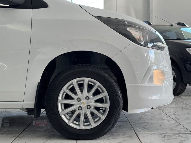 CHEVROLET SPIN LT 1.8 2016 SÓ MOTOS E AUTOMÓVEIS SANTA CRUZ DO SUL / Carros no Vale CHEVROLET SPIN LT 1.8 2016 SÓ MOTOS E AUTOMÓVEIS SANTA CRUZ DO SUL / Carros no Vale