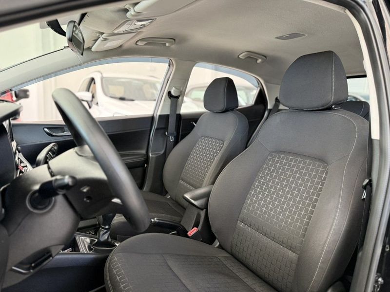 Hyundai HB20 HATCH LIMITED PLUS 1.0 2025 SÓ MOTOS E AUTOMÓVEIS SANTA CRUZ DO SUL / Carros no Vale Hyundai HB20 HATCH LIMITED PLUS 1.0 2025 SÓ MOTOS E AUTOMÓVEIS SANTA CRUZ DO SUL / Carros no Vale