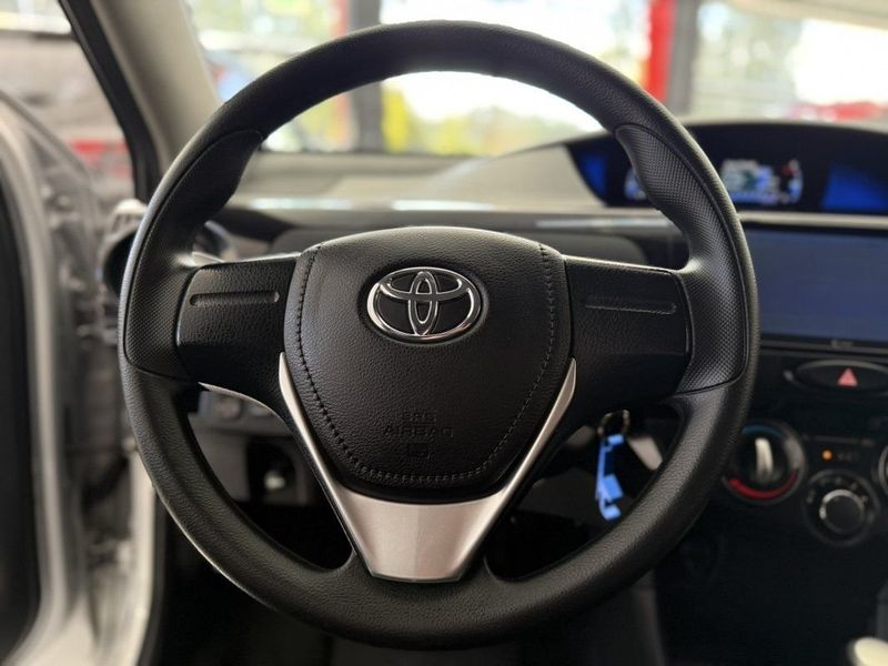 Toyota ETIOS HATCH X 1.3 2018 SÓ MOTOS E AUTOMÓVEIS SANTA CRUZ DO SUL / Carros no Vale