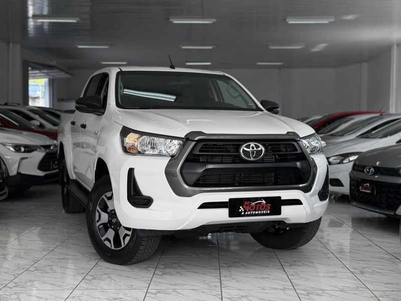 Toyota HILUX CD 2.8 TURBO 4X4 AT6 2024 SÓ MOTOS E AUTOMÓVEIS SANTA CRUZ DO SUL / Carros no Vale Toyota HILUX CD 2.8 TURBO 4X4 AT6 2024 SÓ MOTOS E AUTOMÓVEIS SANTA CRUZ DO SUL / Carros no Vale