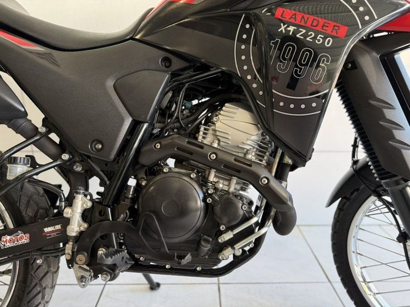 Yamaha XTZ 250 LANDER ABS 2023 SÓ MOTOS E AUTOMÓVEIS SANTA CRUZ DO SUL / Carros no Vale