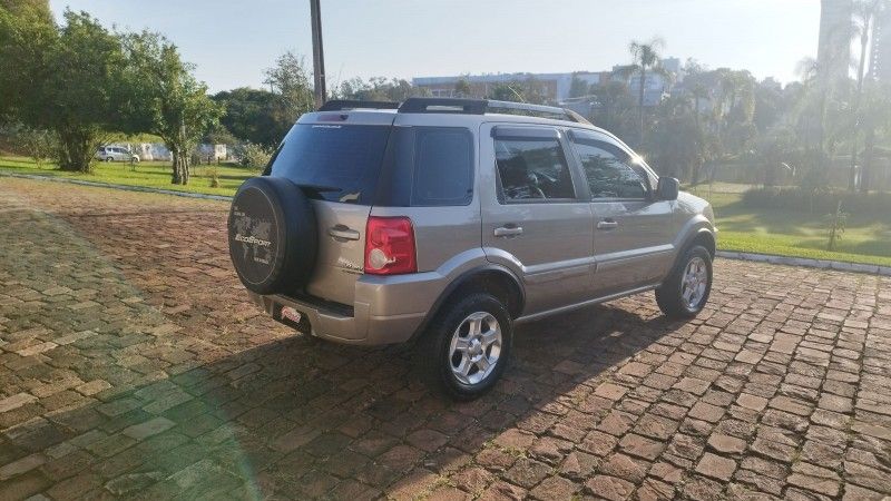 Ford ECOSPORT XLT 2.0 2011 GRASSI VEÍCULOS LAJEADO / Carros no Vale