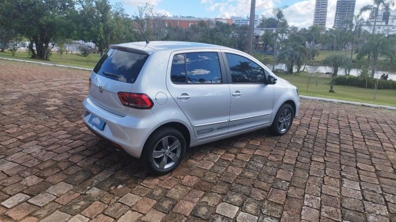 Volkswagen FOX CONNECT 1.6 2019 GRASSI VEÍCULOS LAJEADO / Carros no Vale