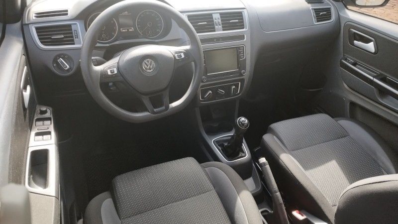 Volkswagen FOX CONNECT 1.6 2019 GRASSI VEÍCULOS LAJEADO / Carros no Vale