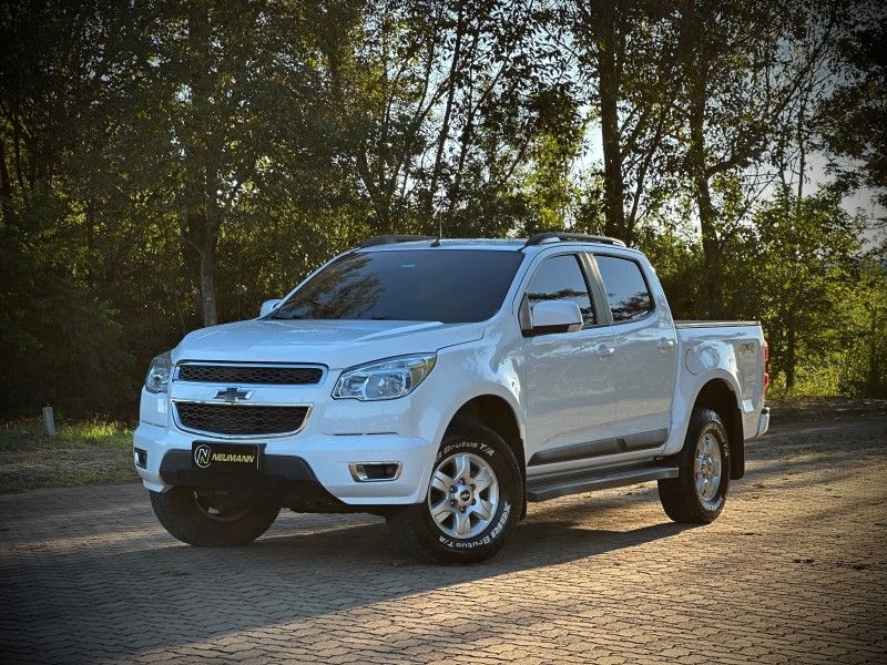 Chevrolet S10 LT 2.8 4×4 2016 NEUMANN VEÍCULOS ARROIO DO MEIO / Carros no Vale Chevrolet S10 LT 2.8 4×4 2016 NEUMANN VEÍCULOS ARROIO DO MEIO / Carros no Vale
