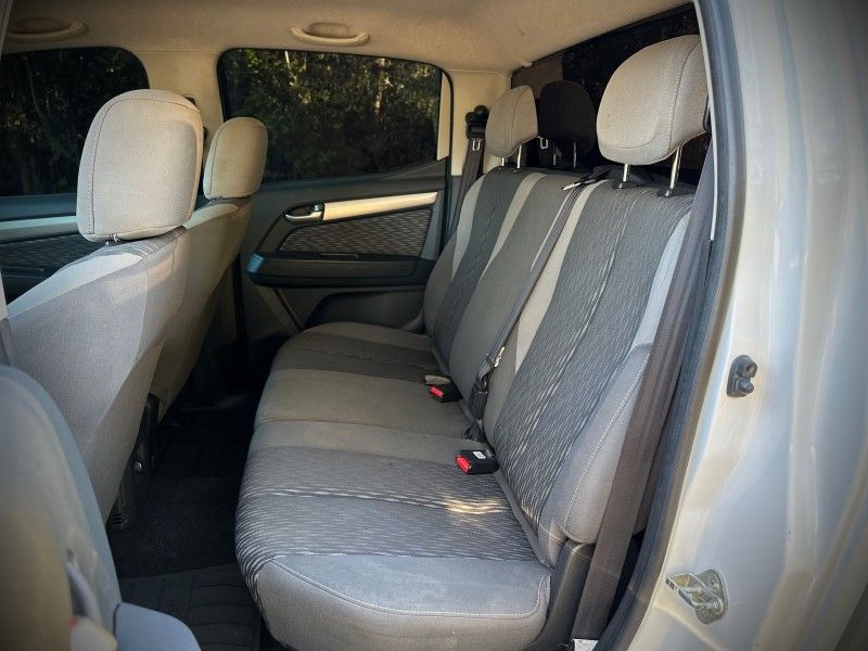 Chevrolet S10 LT 2.8 4×4 2016 NEUMANN VEÍCULOS ARROIO DO MEIO / Carros no Vale Chevrolet S10 LT 2.8 4×4 2016 NEUMANN VEÍCULOS ARROIO DO MEIO / Carros no Vale